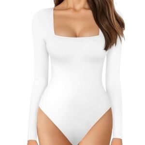 New Mangopop Square Neck Long Sleeve Bodysuit Classic NWT Sz S